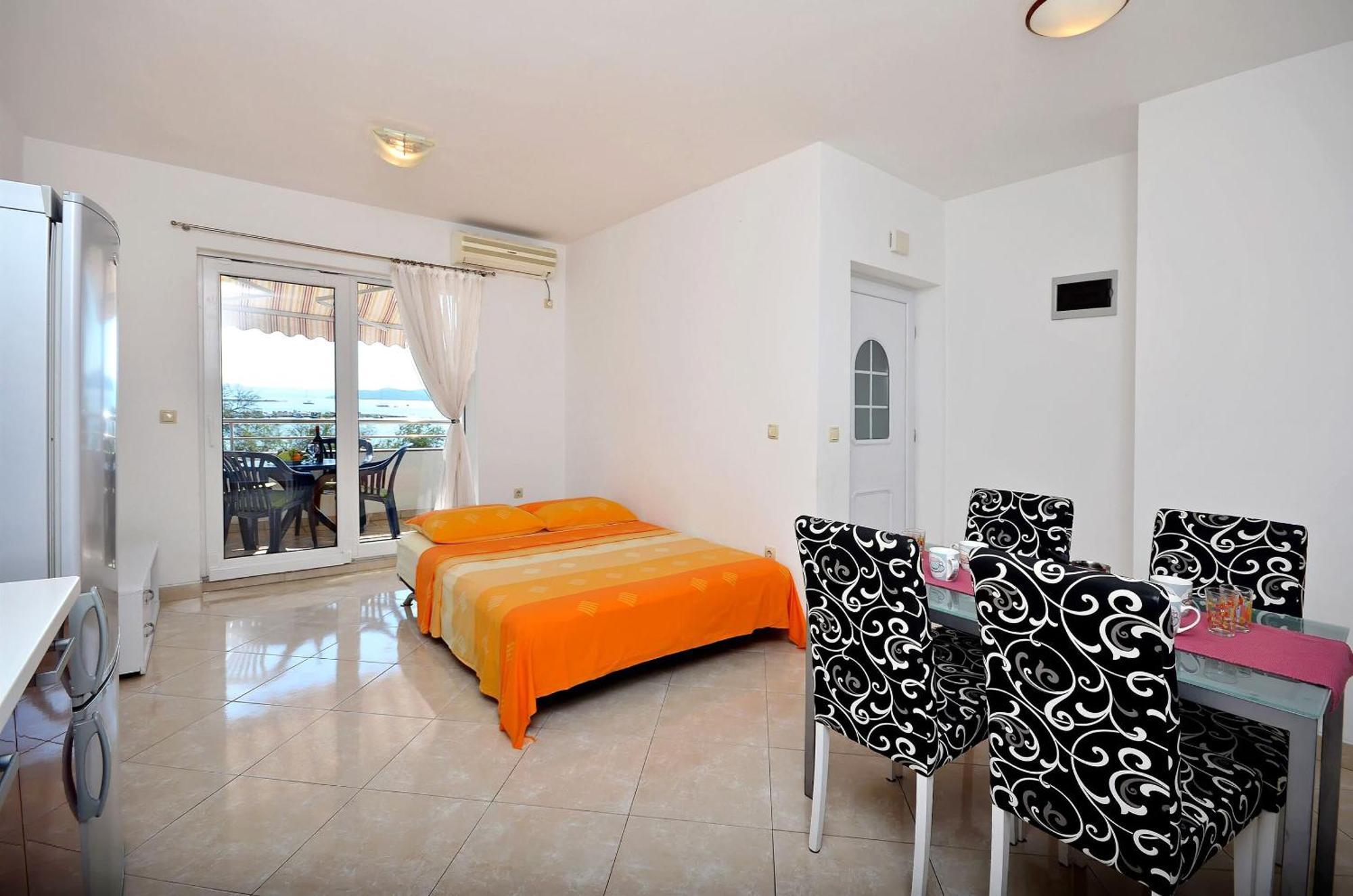 Apartment Srima Luaran gambar