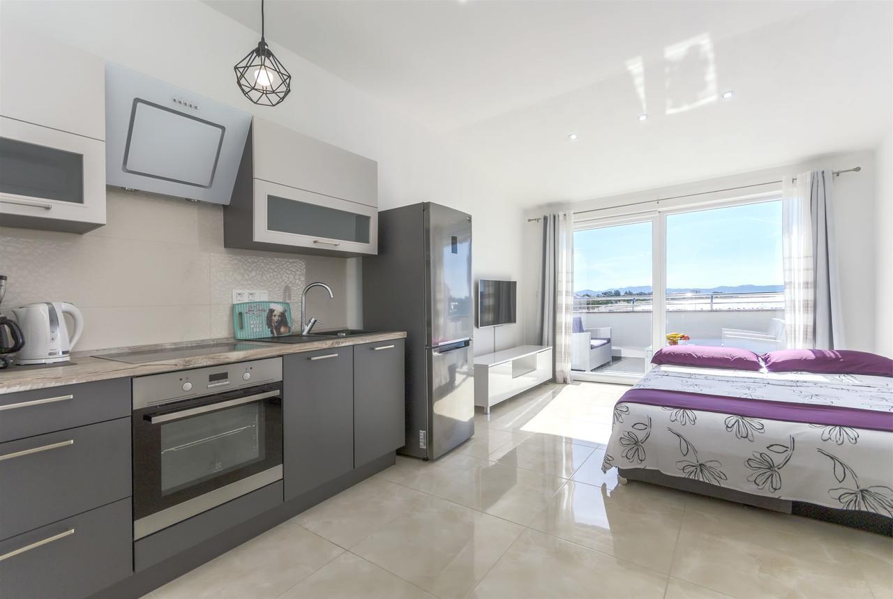 Apartment Srima Luaran gambar