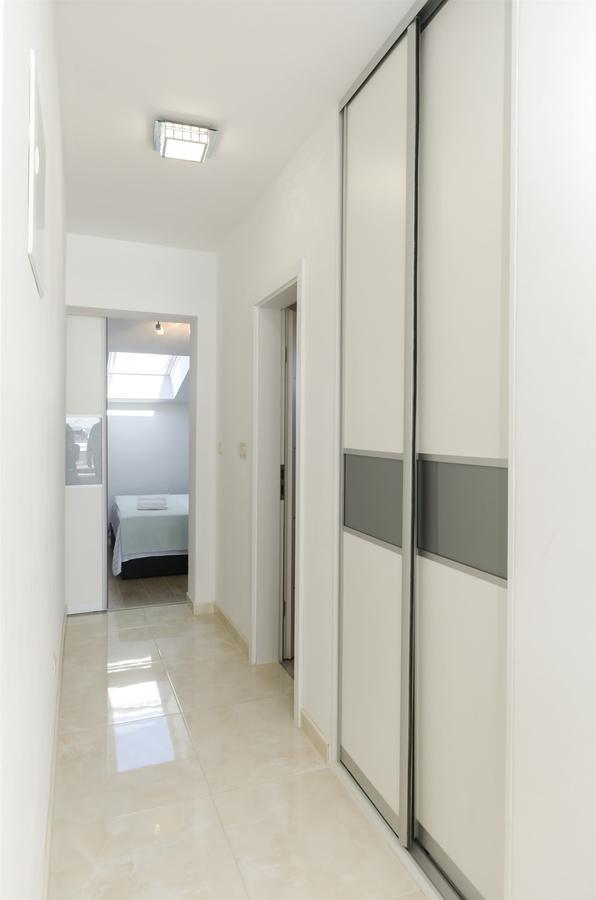 Apartment Srima Luaran gambar